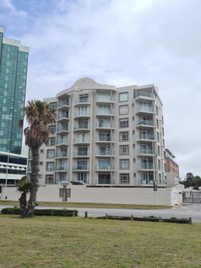 Summerstrand, 9th Avenue, Unit 303 Cascades